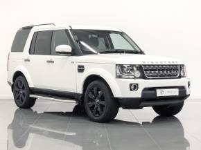 LAND ROVER DISCOVERY 2015 (65) at Phil Presswood Specialist Cars Ltd Brigg