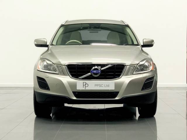2010 Volvo XC60 2.4 D5 [205] SE Lux 5dr AWD Geartronic