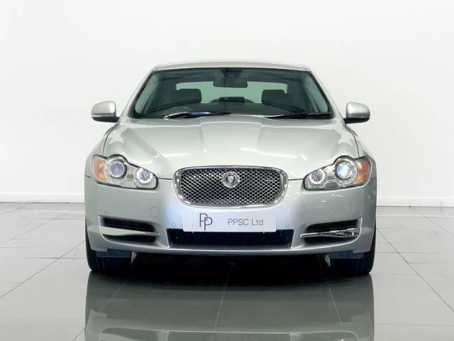 2010 Jaguar XF 3.0d V6 Premium Luxury 4dr Auto