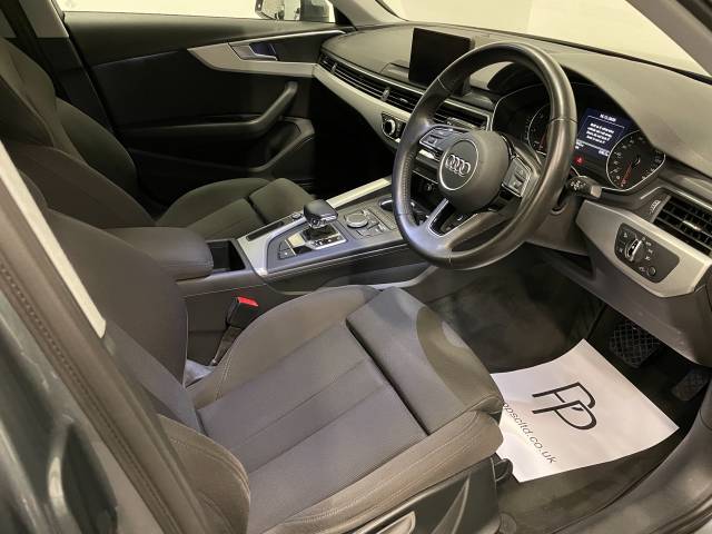2016 Audi A4 2.0 TDI Ultra Sport 4dr S Tronic