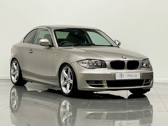 BMW 1 Series 3.0 125i SE 2dr Coupe Coupe Petrol Champagne Silver