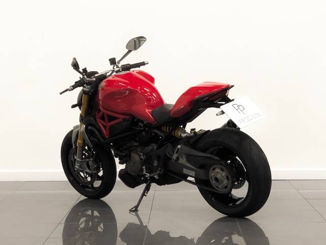 2015 Ducati Monster 1200 M1200 S