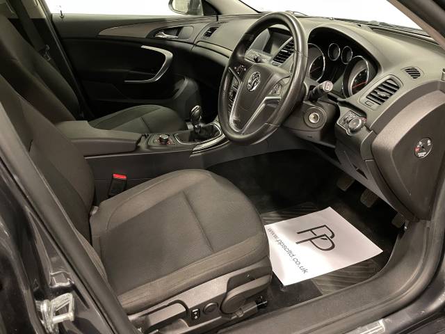 2011 Vauxhall Insignia 2.0 CDTi ecoFLEX Exclusiv [160] 5dr