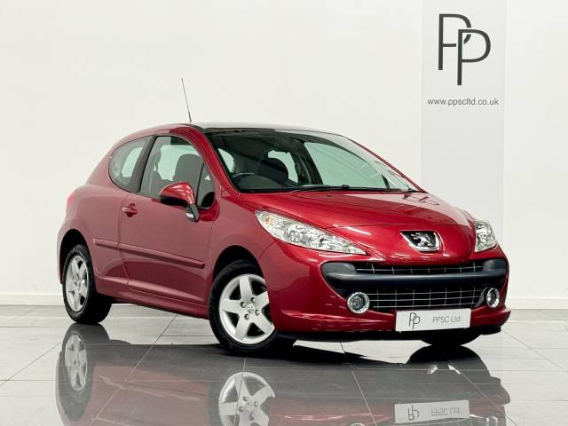 Peugeot 207 1.4 VTi Cielo [95] 3dr Hatchback Petrol Metallic Red
