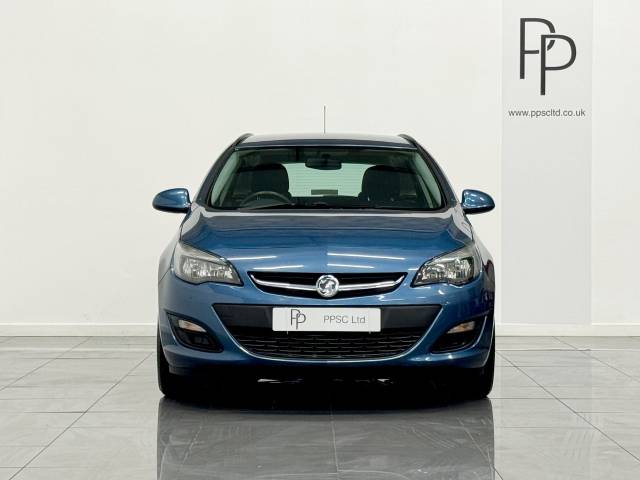 2014 Vauxhall Astra 1.3 CDTi 16V ecoFLEX Design 5dr [Start Stop]