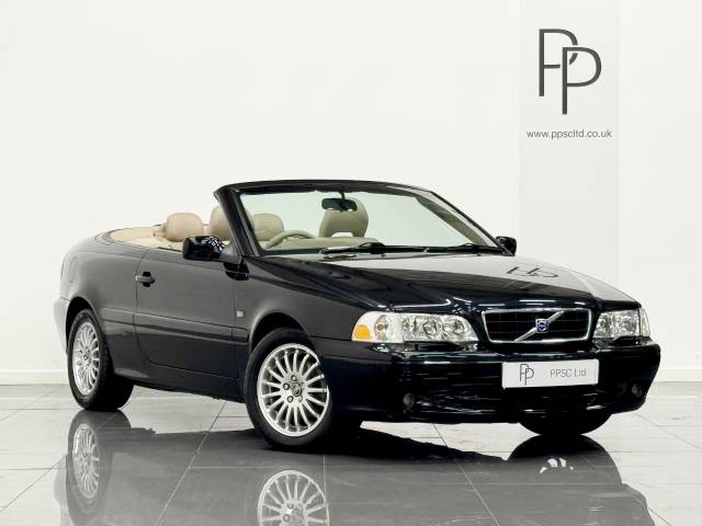 Volvo C70 2.0 T 2dr Auto Convertible Petrol Black