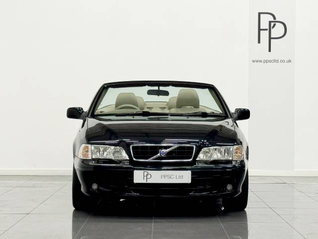 2005 Volvo C70 2.0 T 2dr Auto