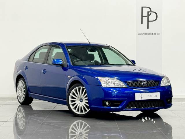 Ford Mondeo 3.0 V6 ST220  5dr [6] Hatchback Petrol Performance Blue