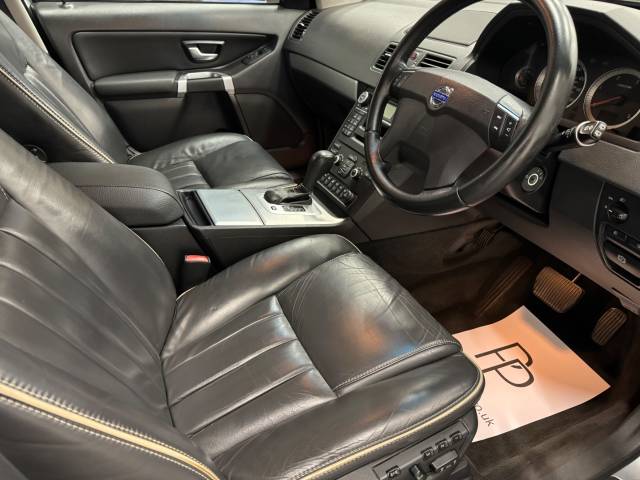 2012 Volvo XC90 2.4 D5 [200] SE 5dr Geartronic