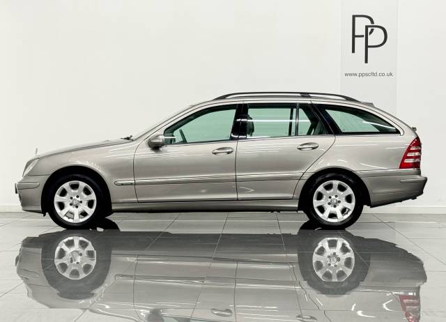2007 Mercedes-Benz C Class 2.1 C220 CDI Elegance SE 5dr Auto