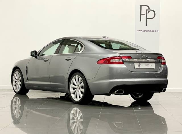 2011 Jaguar XF 3.0d V6 S Luxury 4dr Auto
