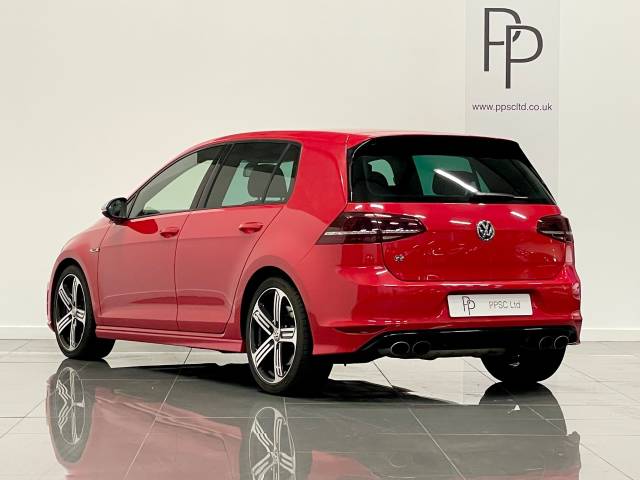2014 Volkswagen Golf 2.0 TSI R 5dr