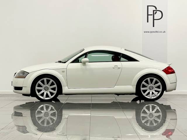 2004 Audi TT 1.8 T Quattro 2dr [225]