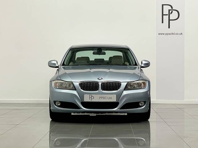 2010 BMW 3 Series 3.0 325i SE 4dr