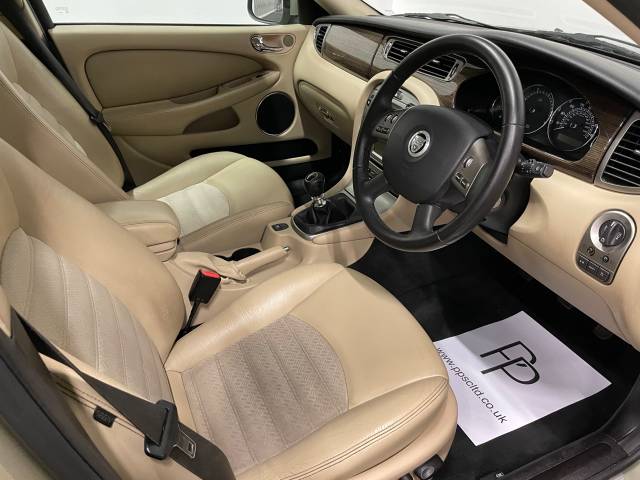 2009 Jaguar X-Type 2.0d S 2009 4dr