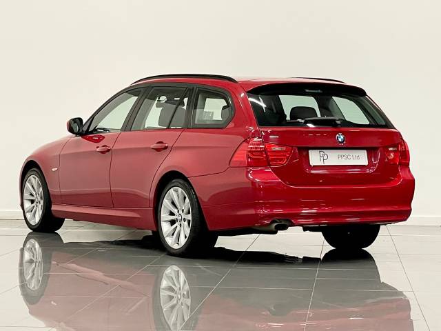2011 BMW 3 Series 2.0 318d ES 5dr