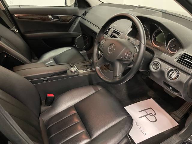 2009 Mercedes-Benz C Class 2.1 C200 CDI BlueEFFICIENCY Elegance 5dr Auto