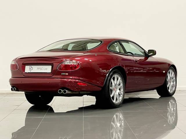 2004 Jaguar Xkr 4.2 Supercharged 2dr Auto