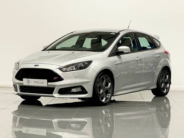 2016 Ford Focus 2.0 TDCi 185 ST-3 5dr