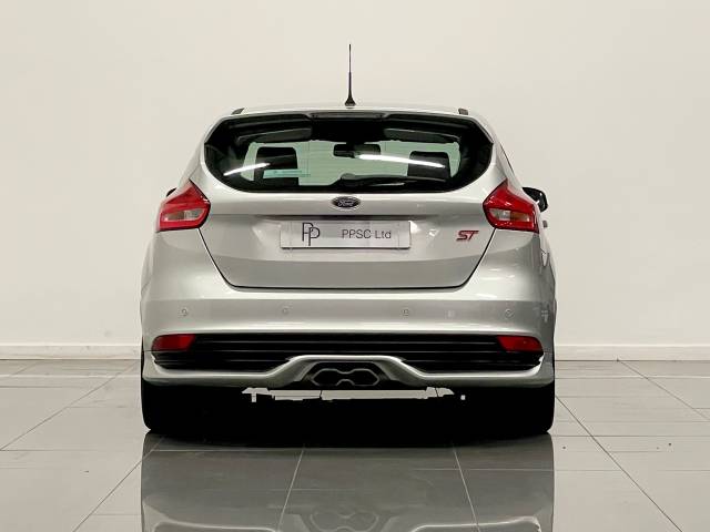 2016 Ford Focus 2.0 TDCi 185 ST-3 5dr