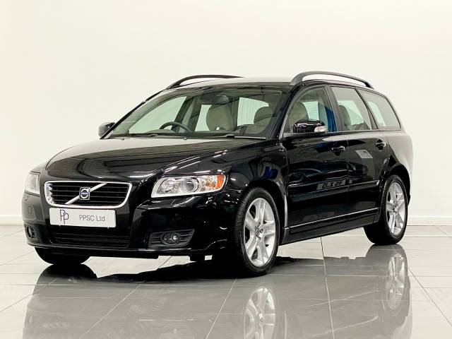 Volvo V50 2.0D SE 5dr Estate Diesel Black
