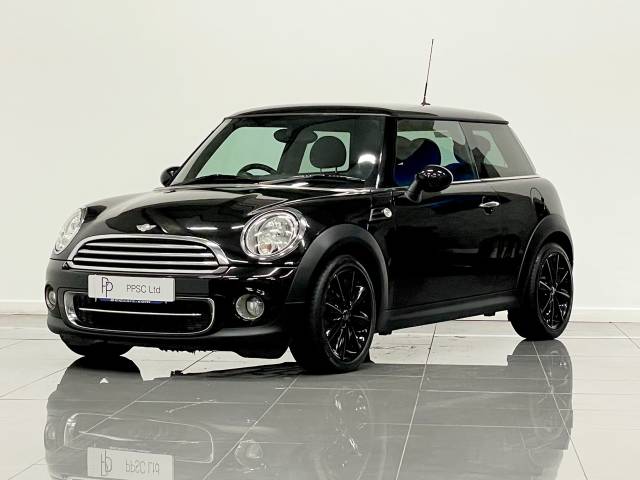 2011 Mini Hatchback 1.6 Cooper D 3dr