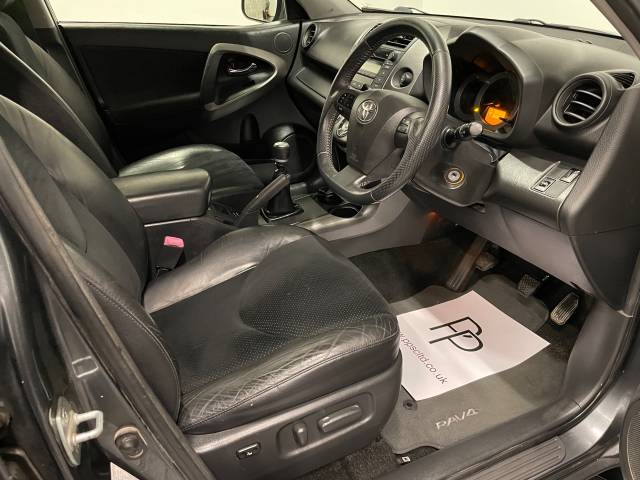 2010 Toyota Rav-4 2.2 D-4D XT-R 5dr