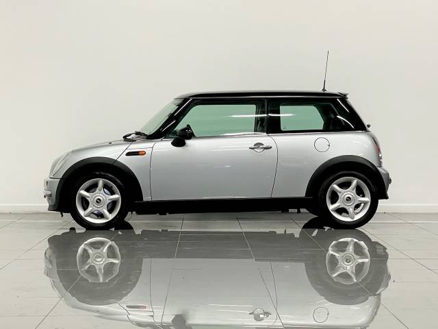 2003 Mini Hatchback 1.6 Cooper 3dr
