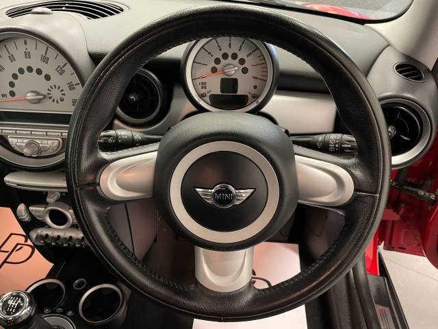 2010 Mini Hatchback 1.6 Cooper [122] 3dr