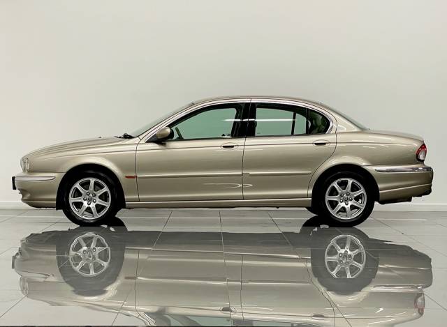 2002 Jaguar X-Type 2.0 V6 SE 4dr Auto