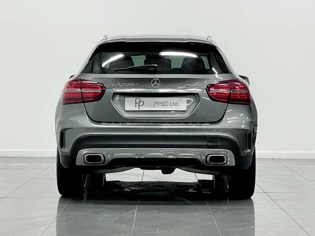2017 Mercedes-Benz GLA 220 2.1 GLA 220d AMG Line (Premium) 4MATIC