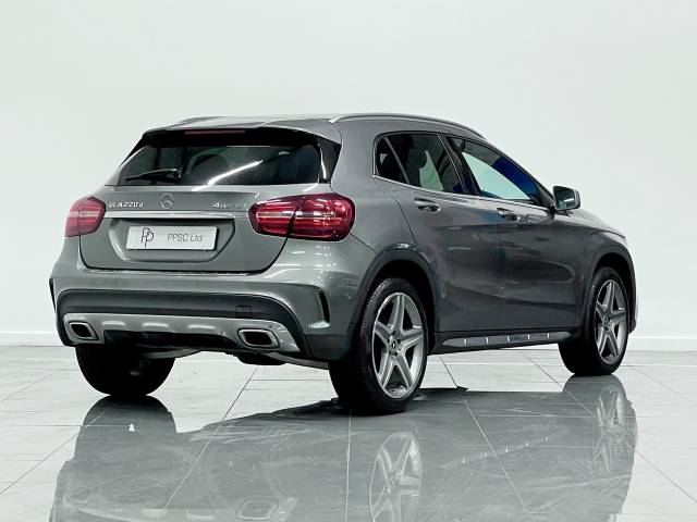 2017 Mercedes-Benz GLA 220 2.1 GLA 220d AMG Line (Premium) 4MATIC