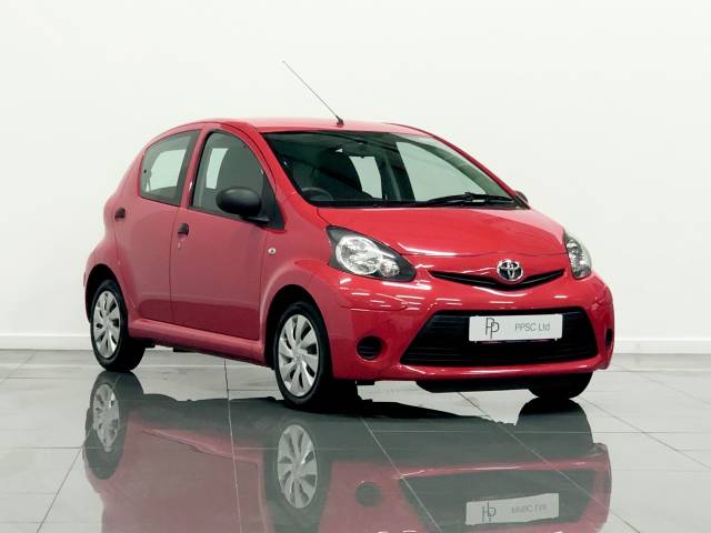 Toyota Aygo 1.0 VVT-i 5dr Hatchback Petrol Red