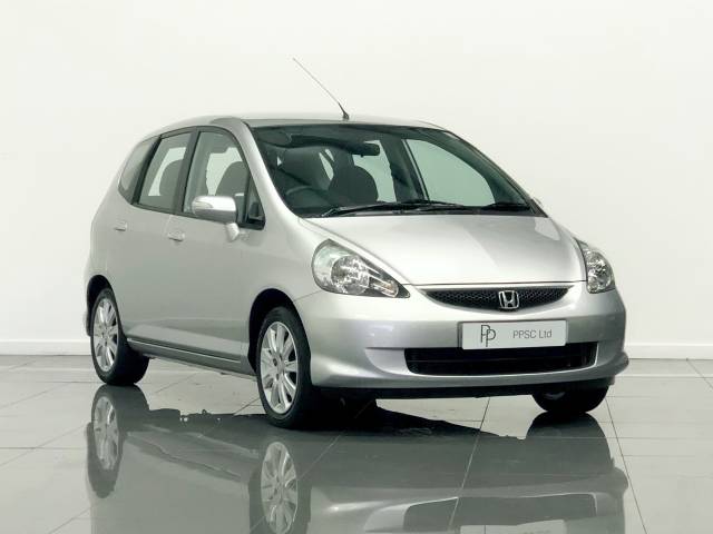 Honda Jazz 1.4 i-DSi SE 5dr CVT-7 Hatchback Petrol Metallic Silver