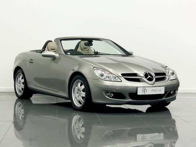Mercedes-Benz SLK 1.8 SLK 200K 2dr Tip Auto Convertible Petrol Light Ivory