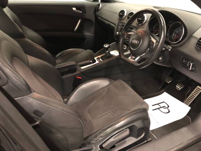 2010 Audi TT 2.0T FSI S Line 2dr [2011]