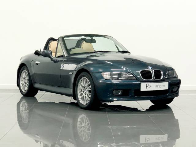 BMW Z3 Z3 Roadster 1.9 Individual Convertible Petrol Orinoco Green Individual Paint