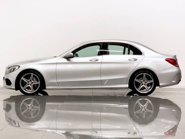 2015 Mercedes-Benz C Class 2.0 C200 AMG Line Premium 4dr Auto