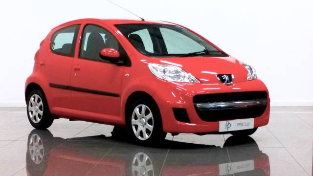 Peugeot 107 1.0 Urban 5dr Hatchback Petrol Red