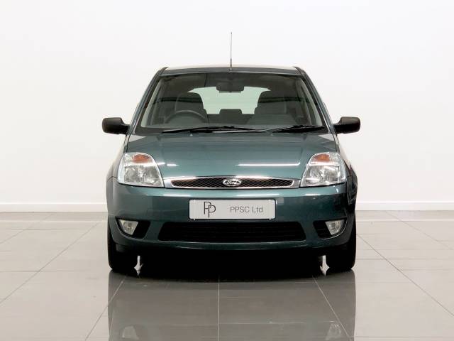 2003 Ford Fiesta 1.6 Ghia 5dr