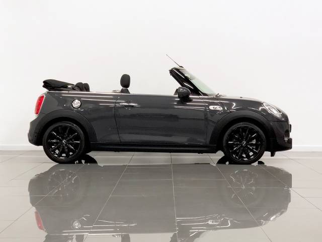 2017 Mini Convertible 2.0 Cooper S 2dr