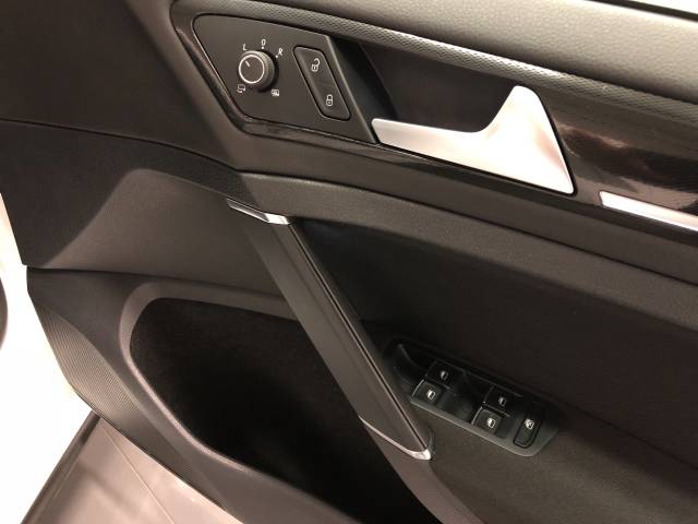 2014 Volkswagen Golf 2.0 TDI GTD 5dr