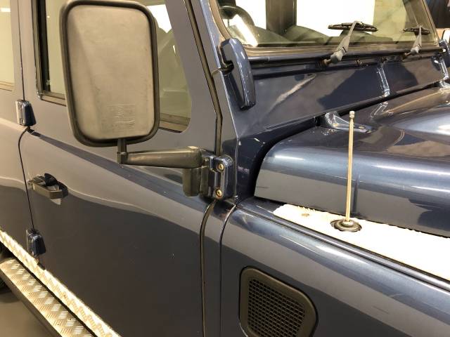 2008 Land Rover Defender 2.4 XS Station Wagon TDCi 7 Seater