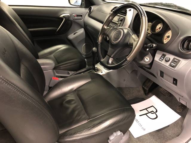 2003 Toyota Rav-4 2.0 NRG 3dr Automatic