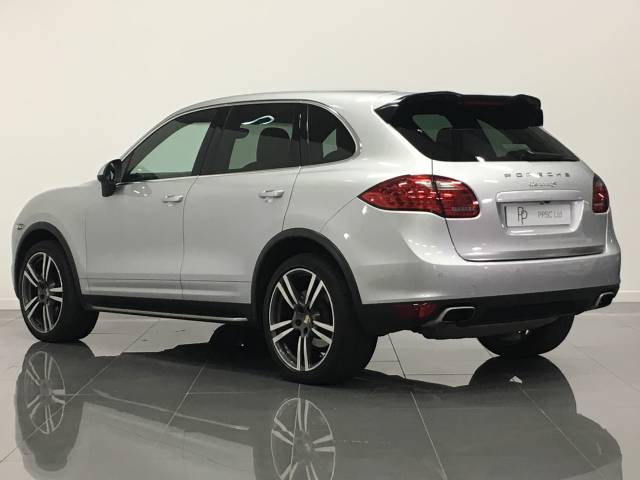 2012 Porsche Cayenne 4.8 V8 S