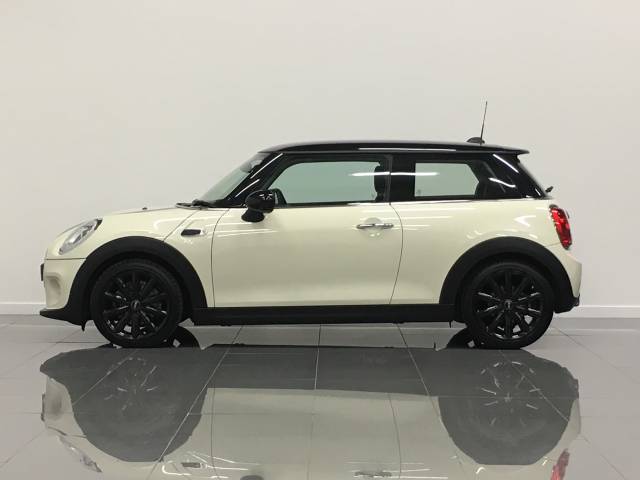 2016 Mini Hatchback 1.5 Cooper 3dr