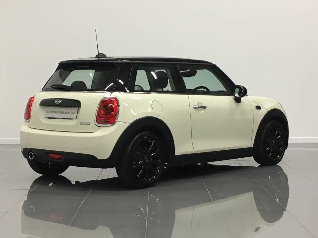 2016 Mini Hatchback 1.5 Cooper 3dr