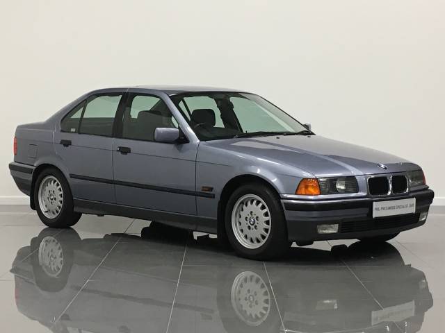BMW 3 Series 2.0 320i SE Saloon Petrol Samoa Blue
