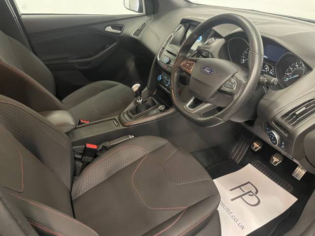 2017 Ford Focus 1.5 EcoBoost ST-Line 5dr
