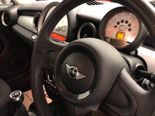 2012 Mini Hatchback 1.6 Cooper D 3dr